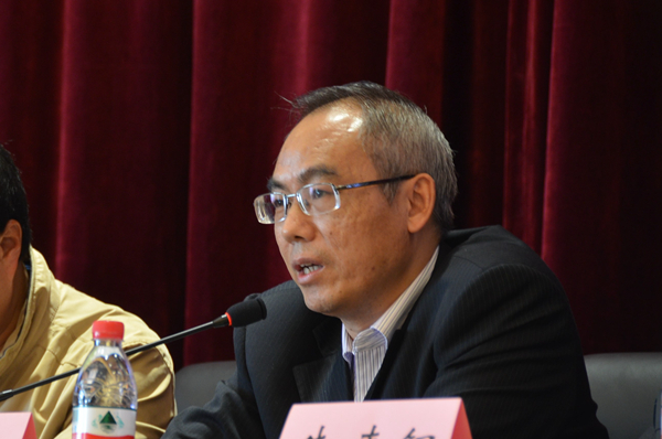 21南京理工大学知识产权学院副院长董新凯教授精彩点评.jpg 21南京理工大学知识产权学院副院长董新凯教授精彩点评.jpg